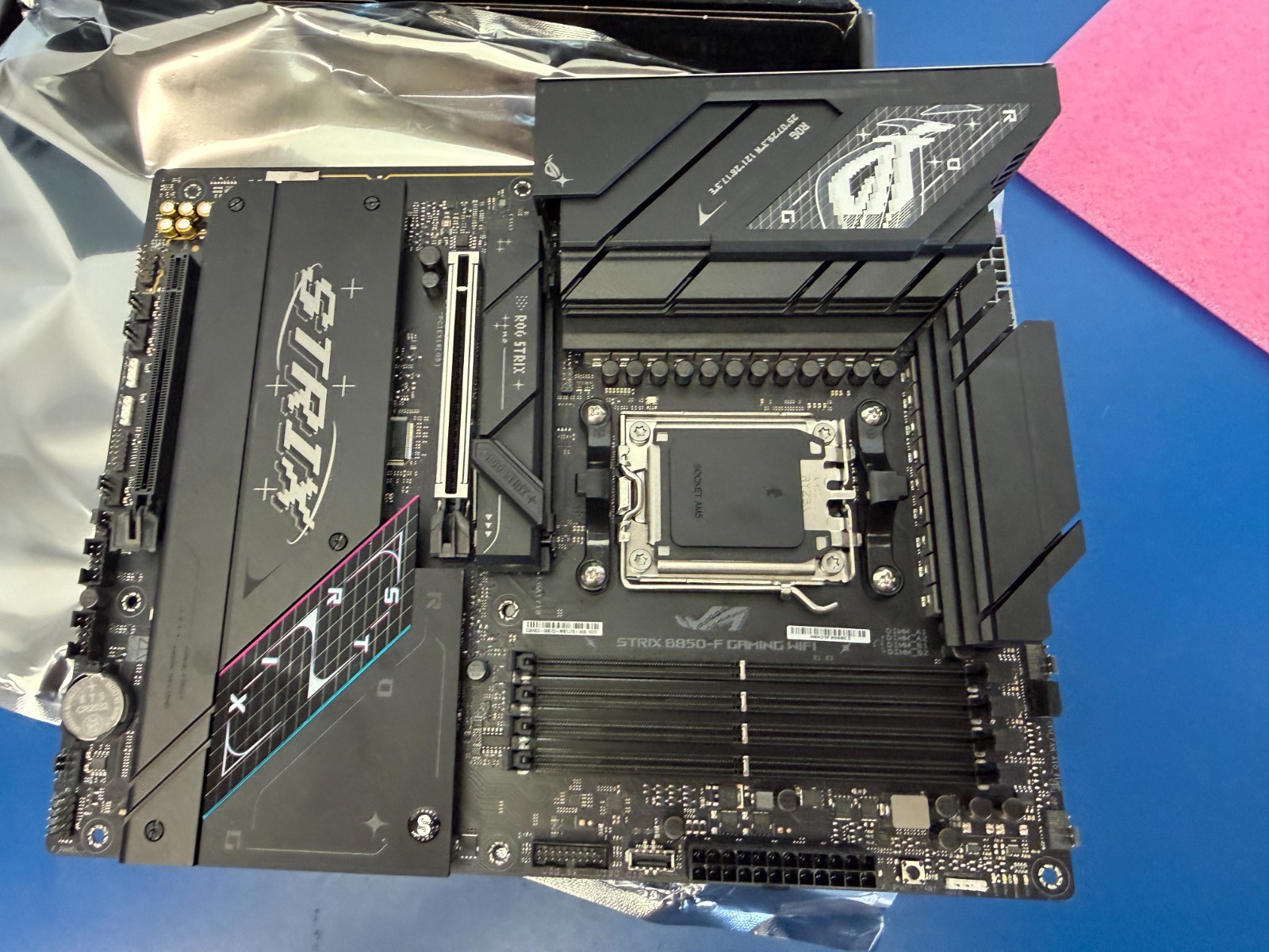 ASUS ROG Strix B850-E Gaming WiFi AMD AM5 B850 ATX Motherboard 16+2+2 Stages - Image 7