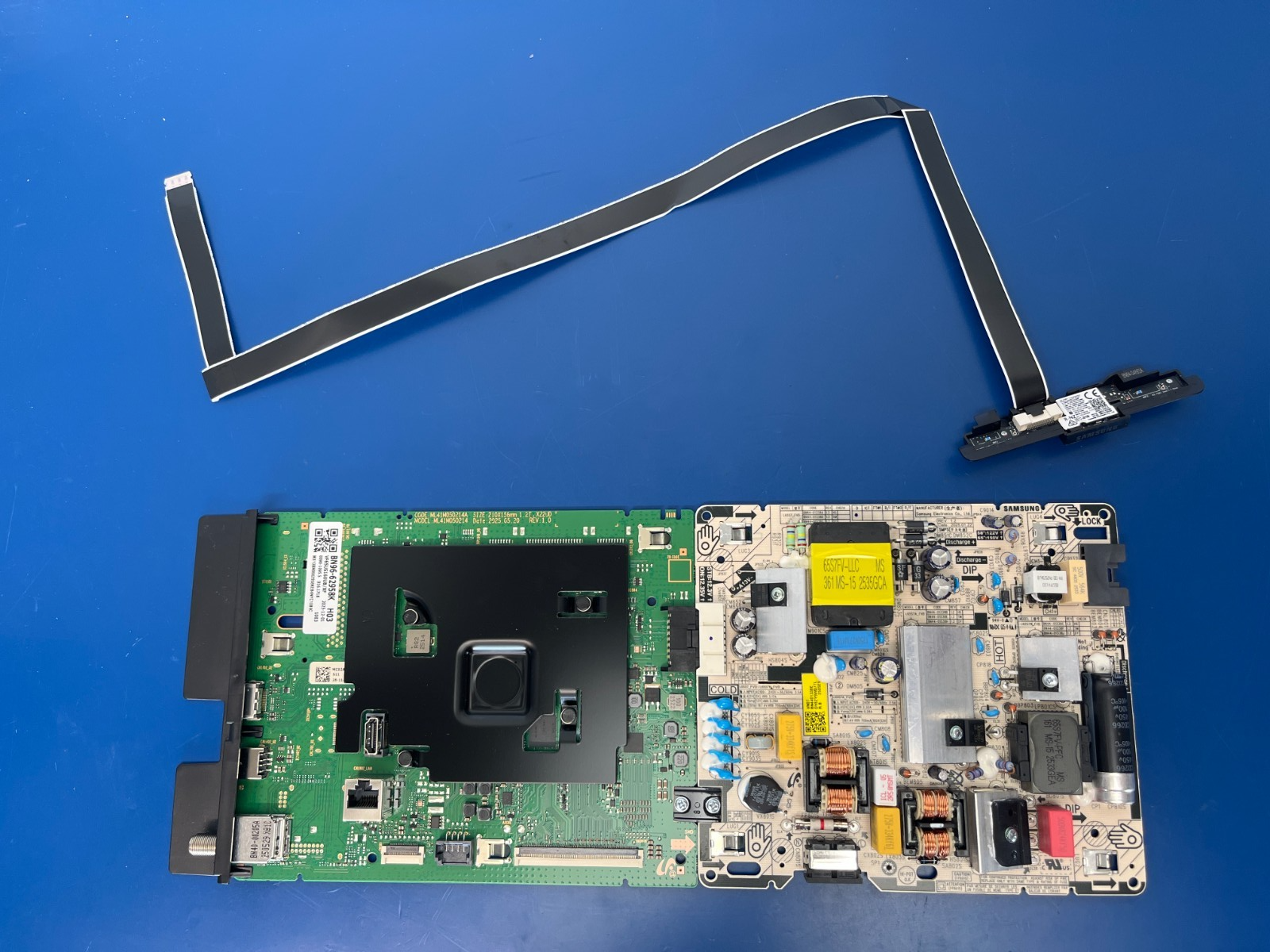 SAMSUNG UN65U7900FF UN65U7900FFXZC MAIN BOARD PSU POWER SUPPLY BUTTON FLEX CABLE
