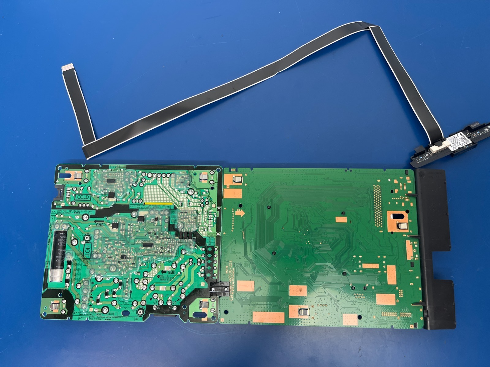 SAMSUNG UN65U7900FF UN65U7900FFXZC MAIN BOARD PSU POWER SUPPLY BUTTON FLEX CABLE - Image 7