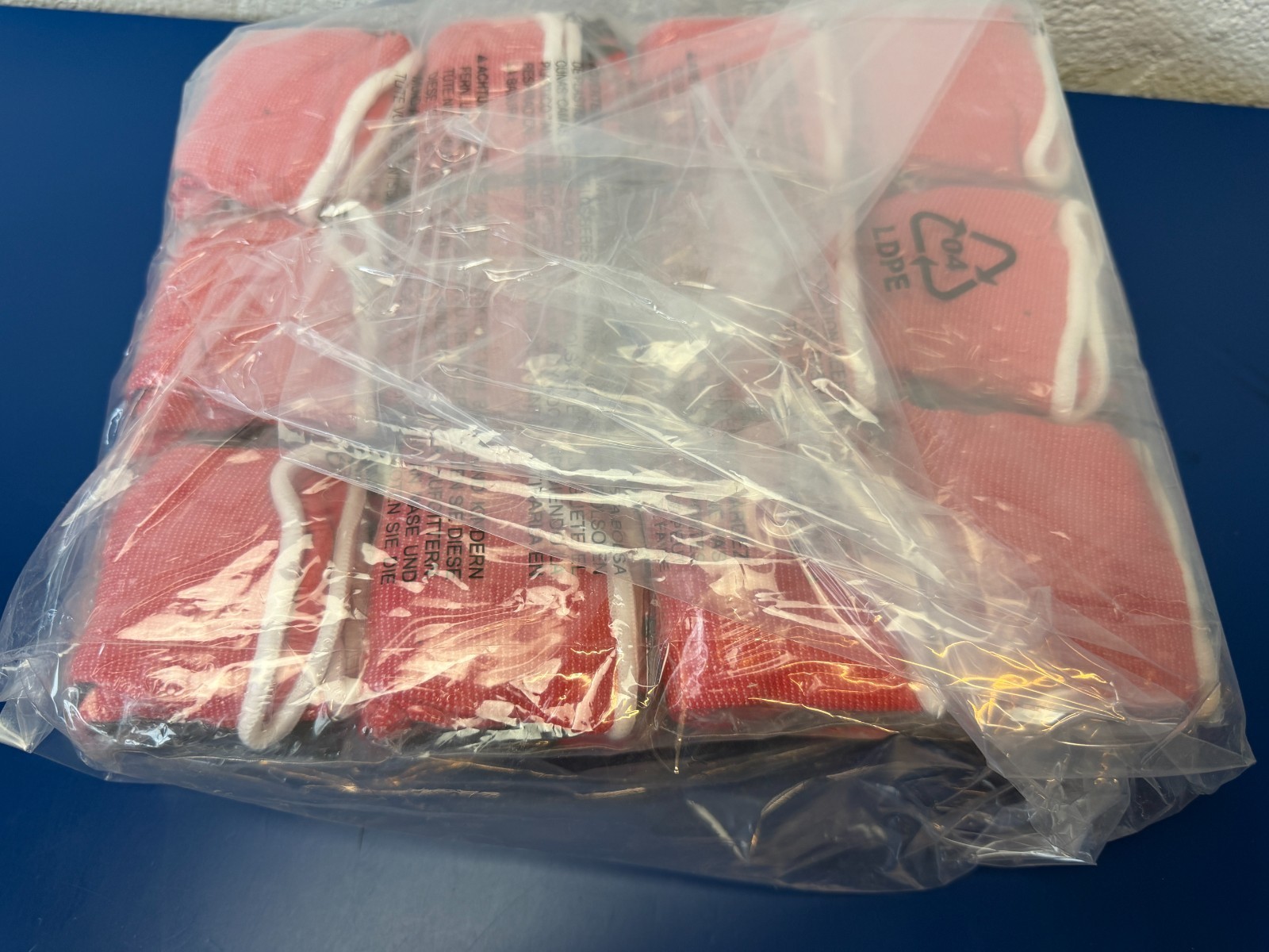 24 pair Milwaukee 48228900 Cut Level 1 Nitrile Dipped Gloves Small 48-22-8900V - Image 4