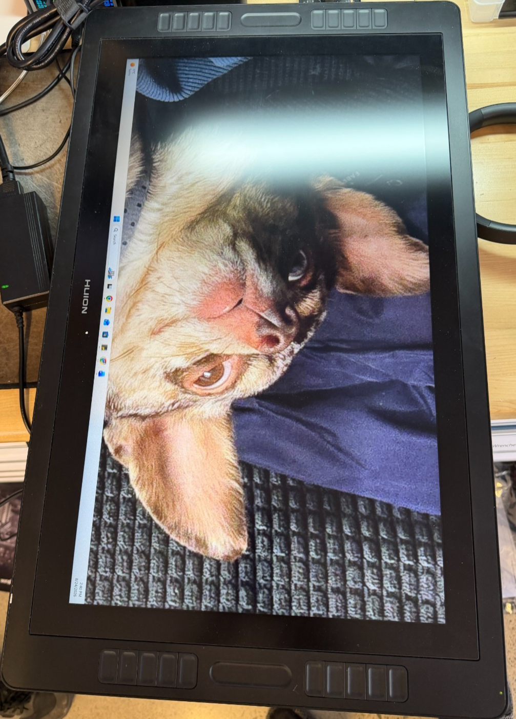 HUION Kamvas Pro 24 (Kratzer, Zubehör fehlt) Grafiktablett - Image 12