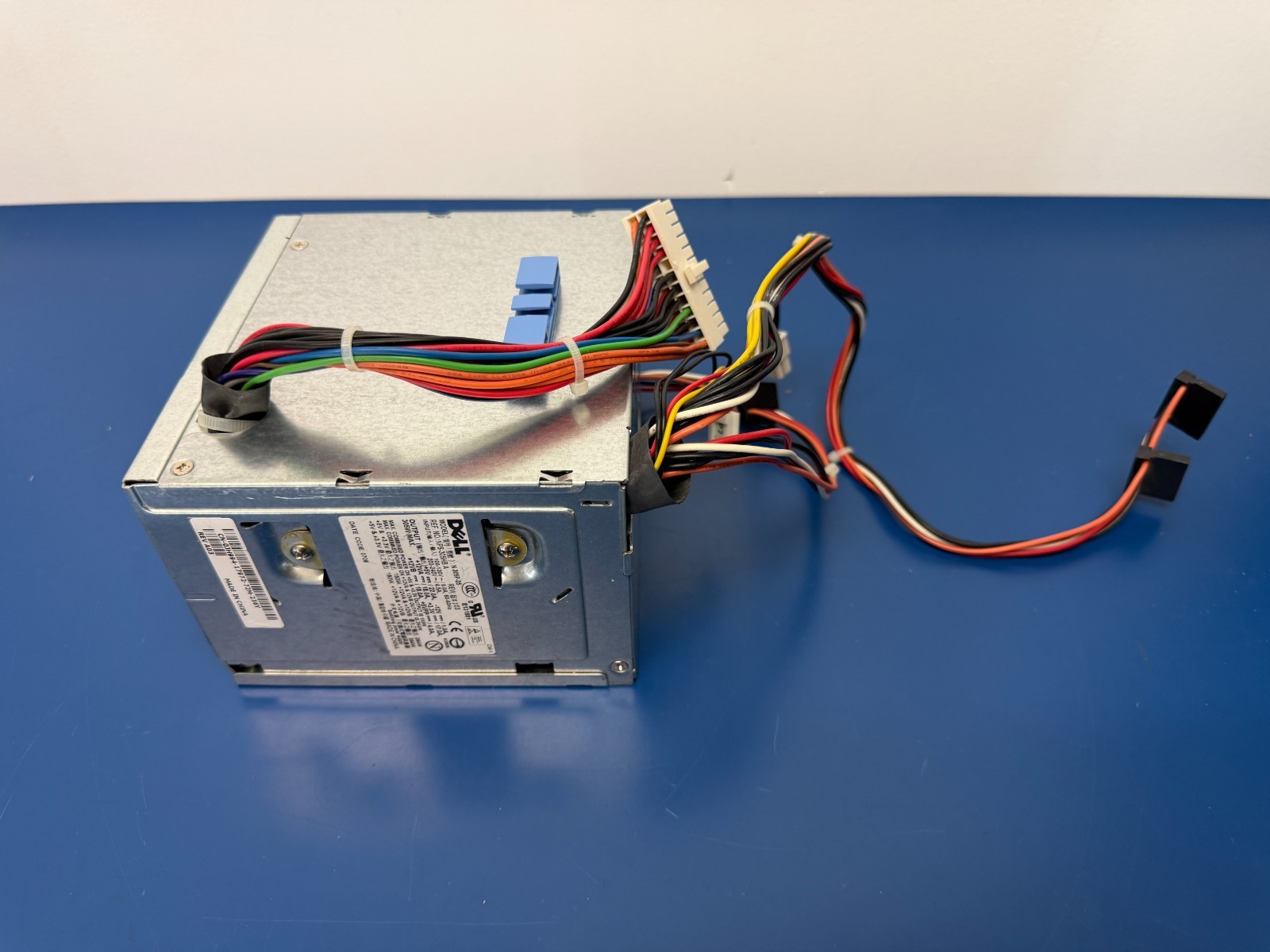 Dell PC Power Supply N305P-05 NPS305HB A 305W