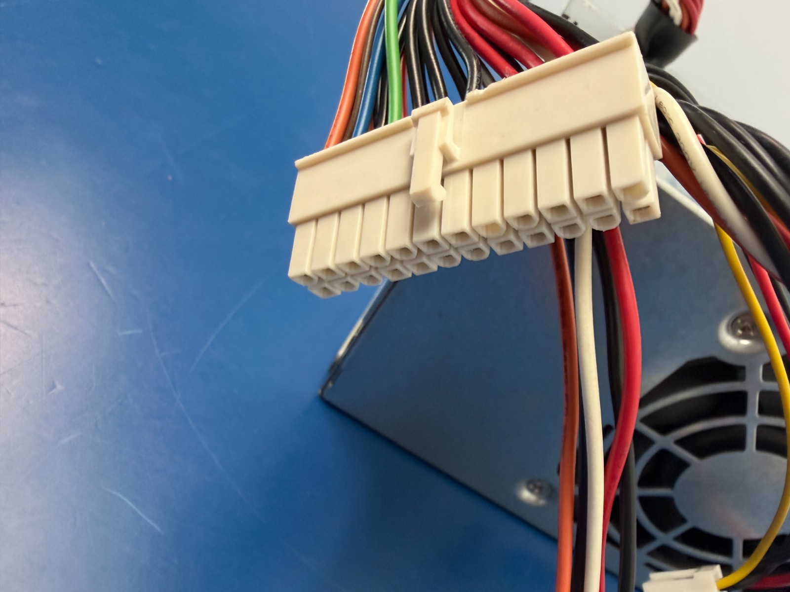 Dell PC Power Supply N305P-05 NPS305HB A 305W - Image 3