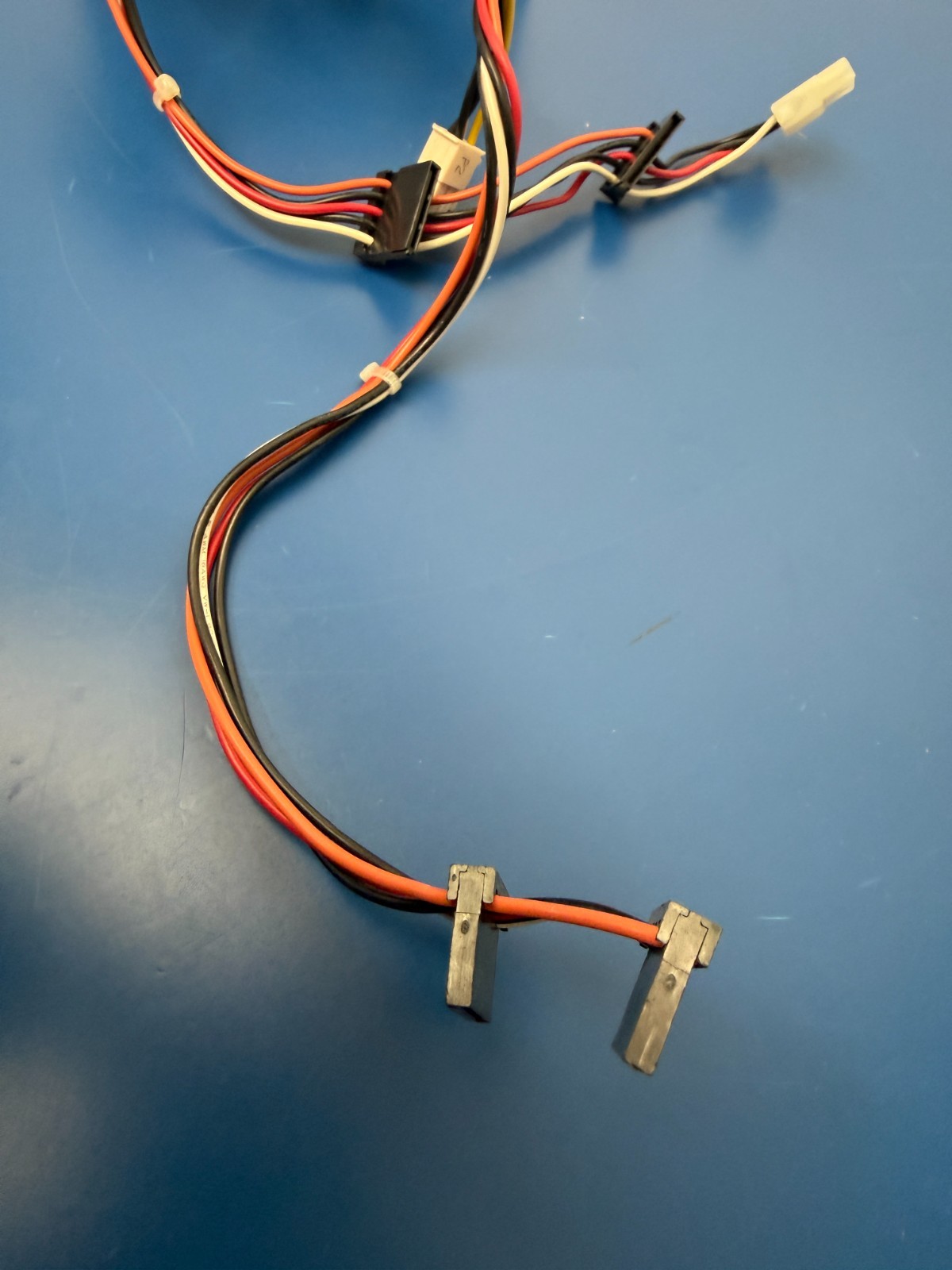 Dell PC Power Supply N305P-05 NPS305HB A 305W - Image 4