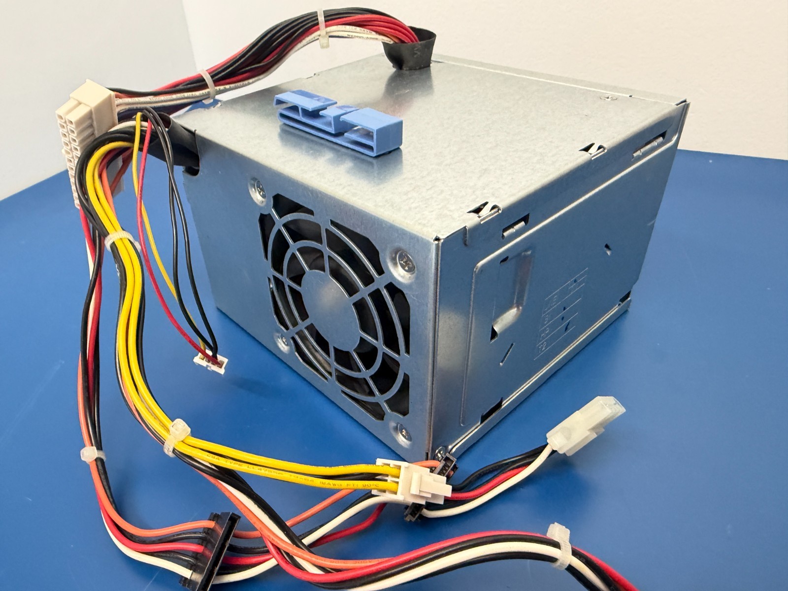 Dell PC Power Supply N305P-05 NPS305HB A 305W - Image 6