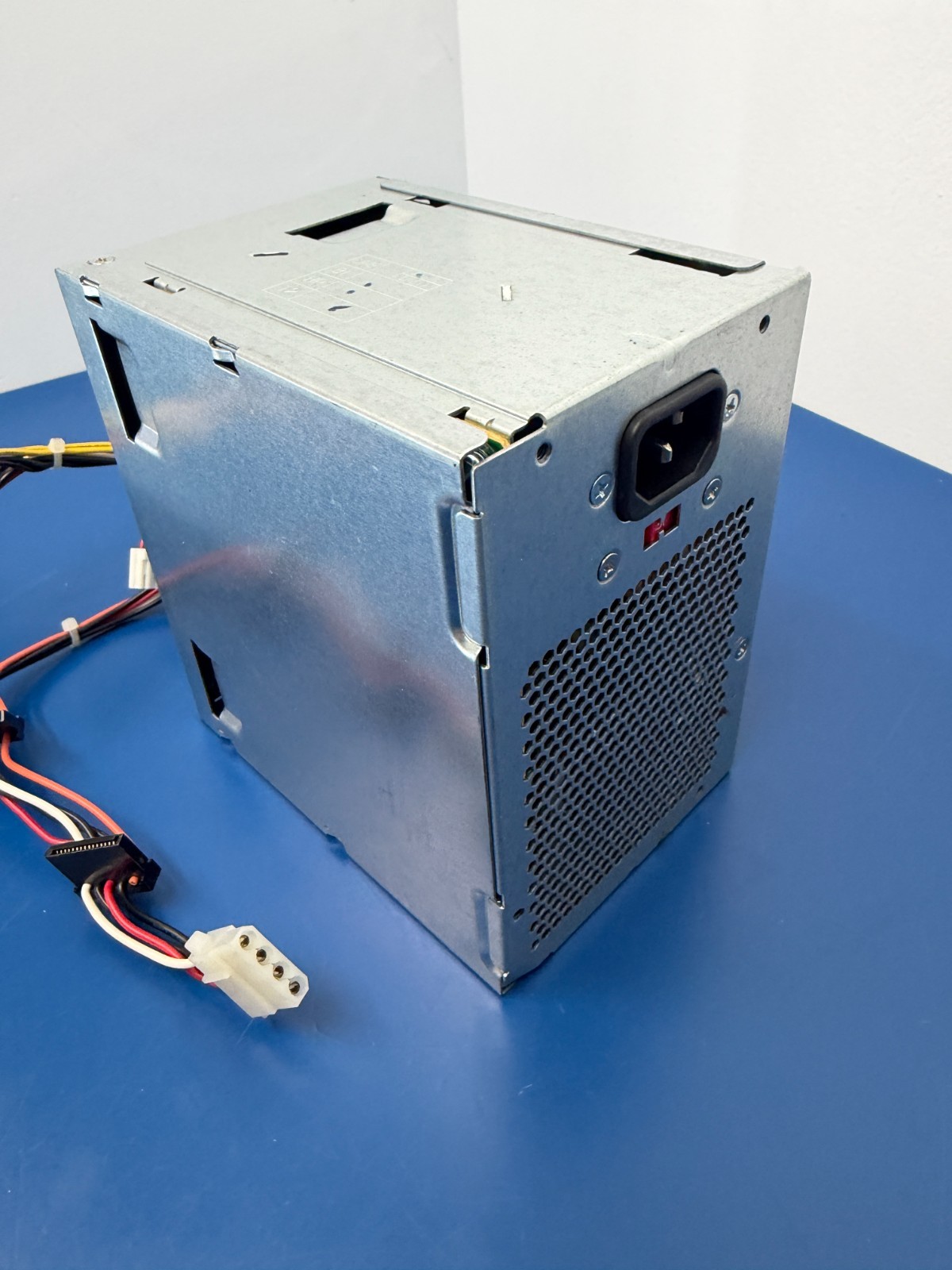 Dell PC Power Supply N305P-05 NPS305HB A 305W - Image 7