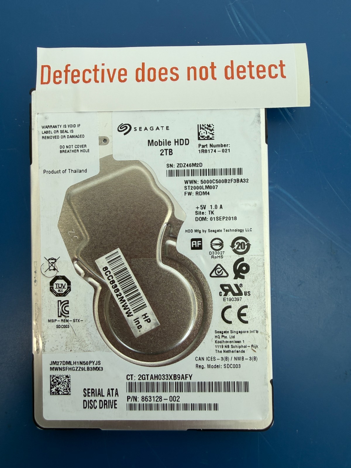 **READ** 2TB Thin Hard Drive 2.5" 7mm SATA Seagate Mobile HDD ST2000LM007