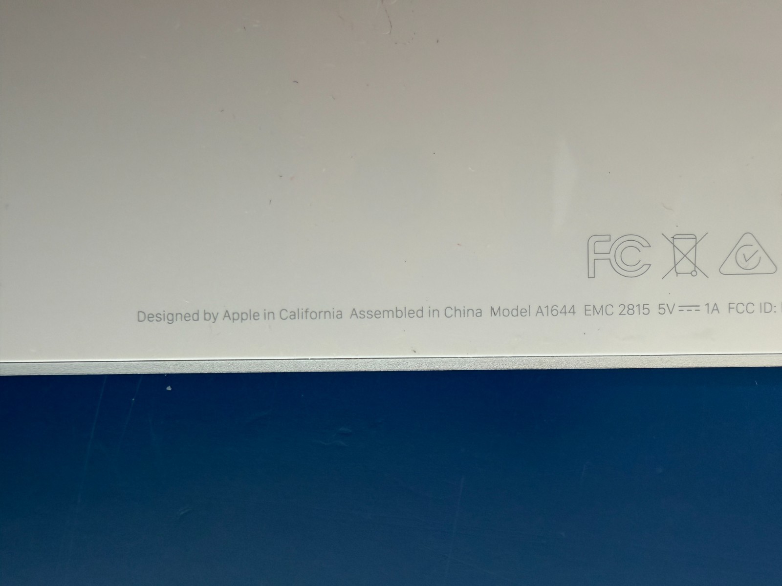 Apple Magic Keyboard A1644 MLA22VC/A FRENCH Francais Canadien Wireless Bluetooth - Image 5