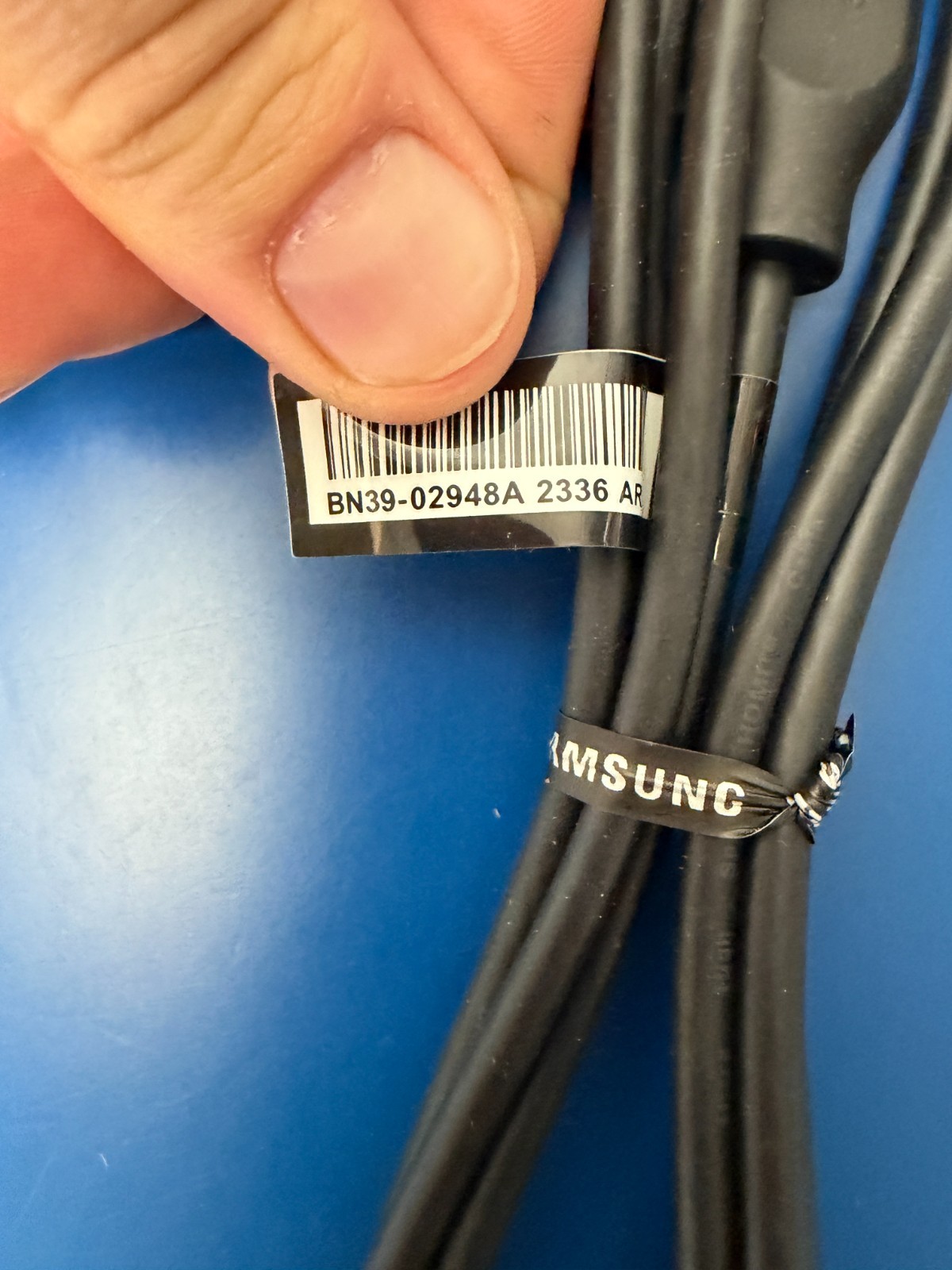 Samsung HDMI to Mini HDMI Cable BN39-02948A - Image 2