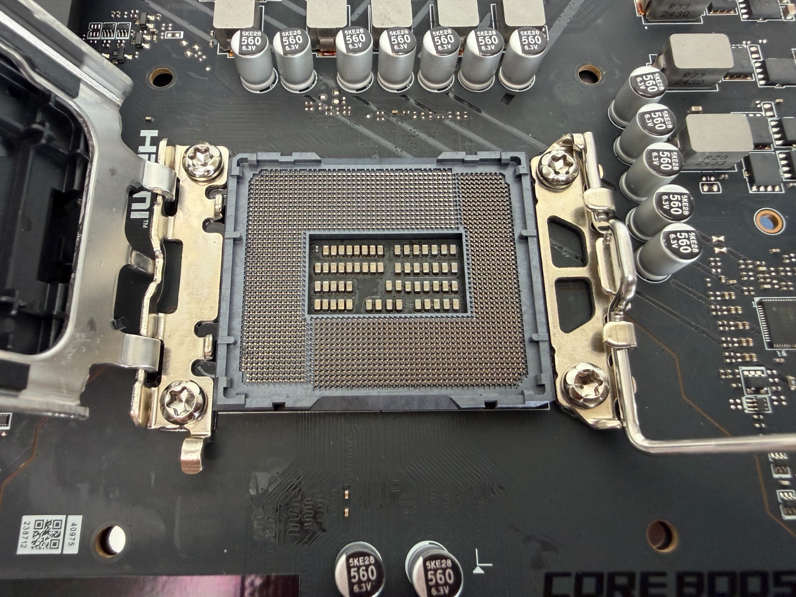 MSI PRO B760M-P DDR4 LGA 1700 Intel B760 SATA 6Gb/s Micro ATX Motherboard - Image 6