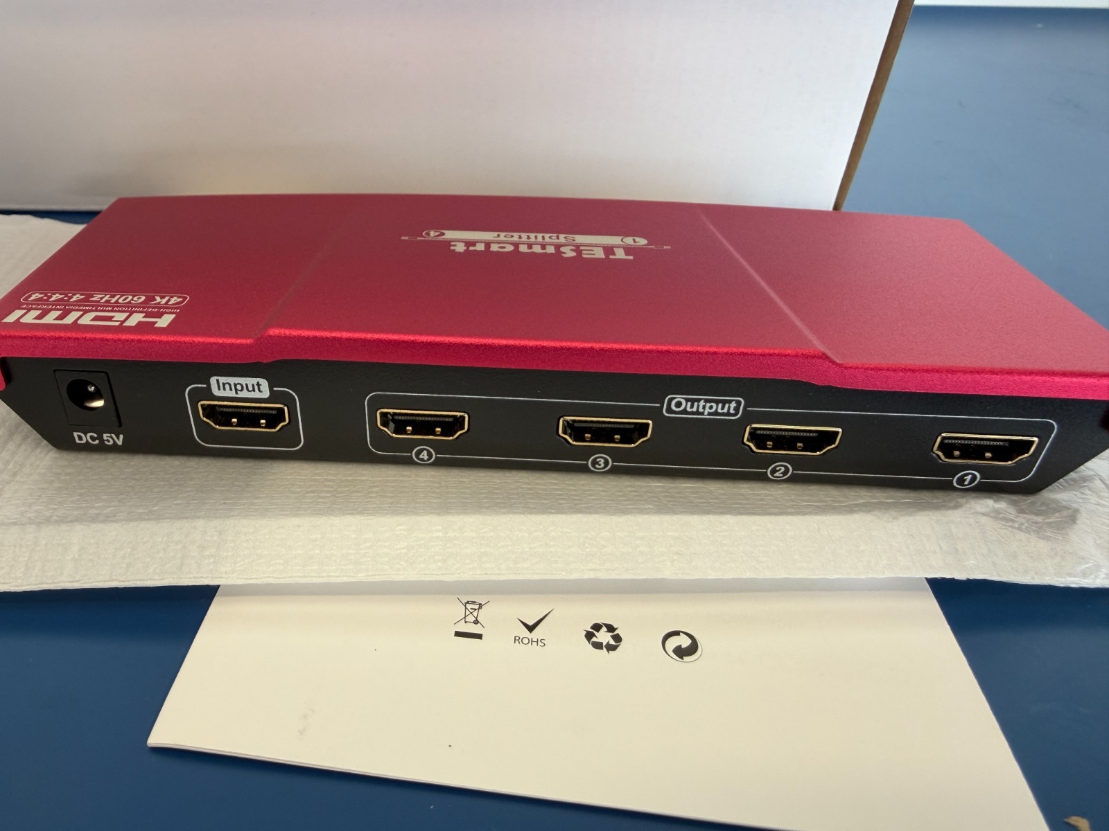 1 in 4 out HDMI 2.0 Splitter Amplifie Support 4K@60Hz HSP0104A1U RED TESmart - Image 6