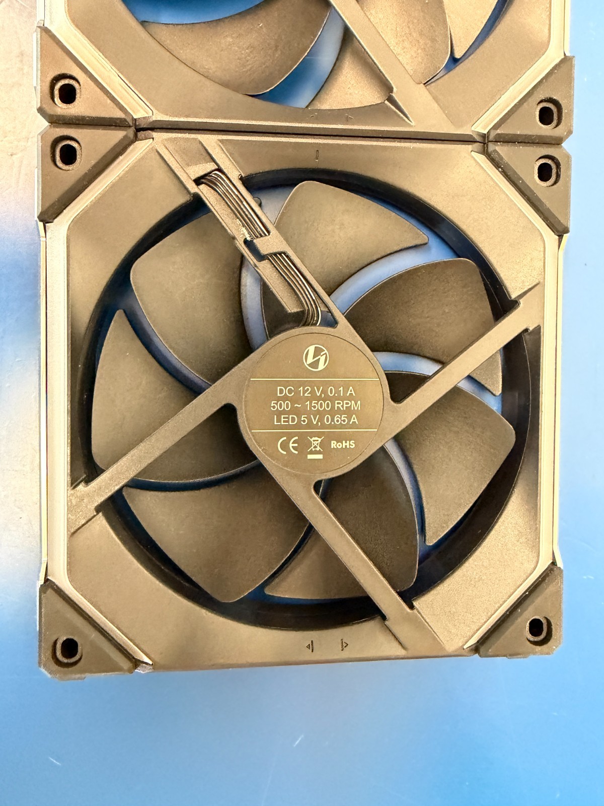 2x Lian Li UNI Fan SL120 V1 RGB PWM Fan 120 mm, Single Pack, BLACK -SL120 1B - Image 3