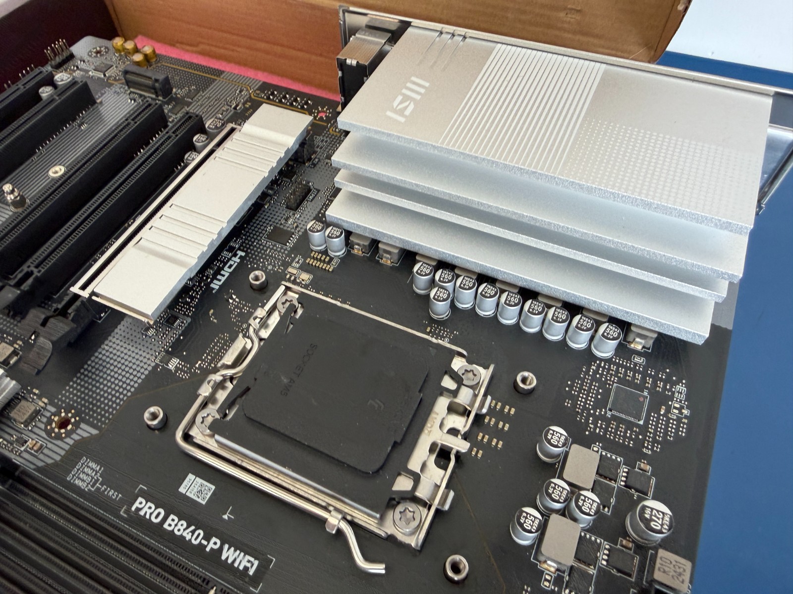 MSI PRO B840-P WIFI AMD B840 Socket AM5 DDR5 PROB840PWIFI ATX Motherboard - Image 7
