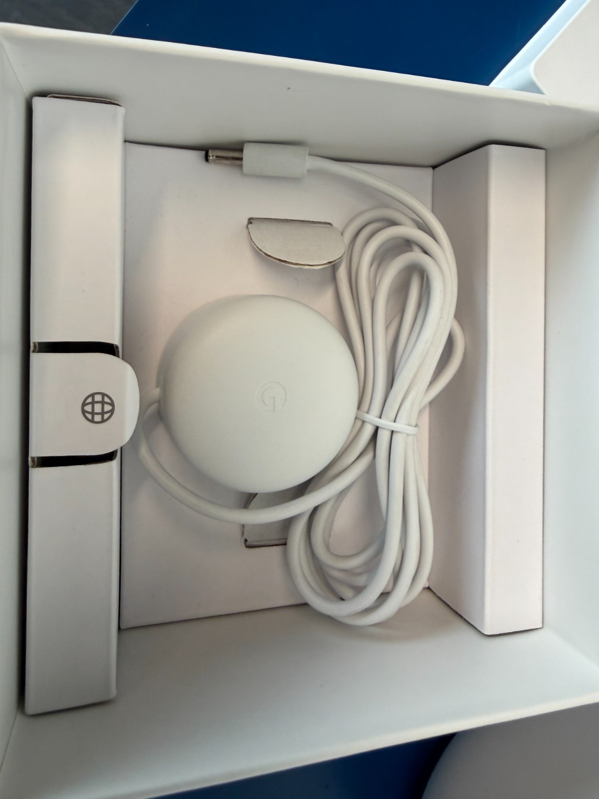 Google Nest H2D GA00595-CA WiFi Router AC2200 2.4GHz/5GHz - Image 2