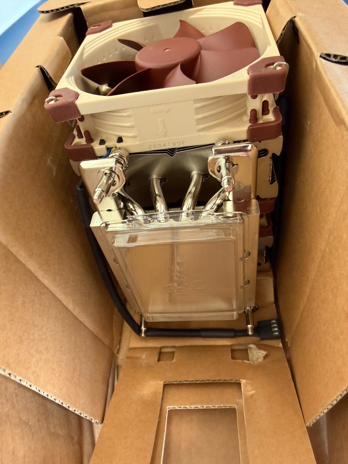 Noctua NH-D9 TR5-SP6 4U AMD sTR5/SP6 CPU Cooler - Image 4