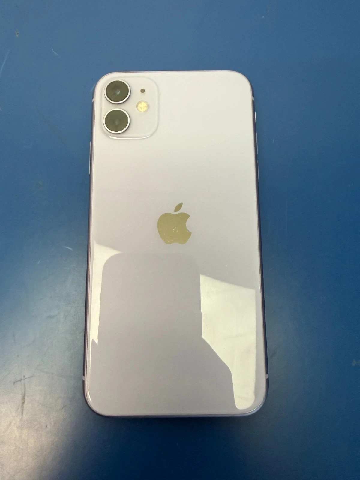 Apple iPhone 11 - 64 GB -Purple Sold for parts cannot activate - Image 3