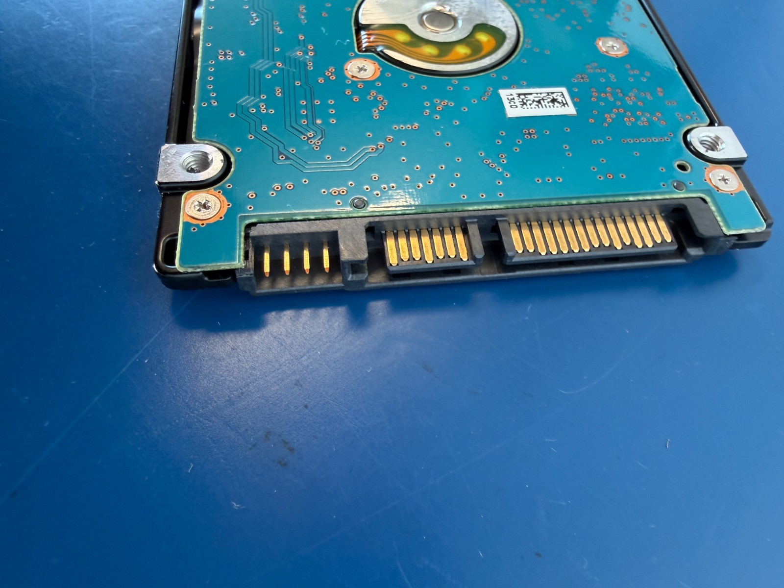 Toshiba HDD 1TB 2.5" MQ04ABF100 SATA III 5400RPM 128MB Catch 6Gb/s 7mm - Image 3